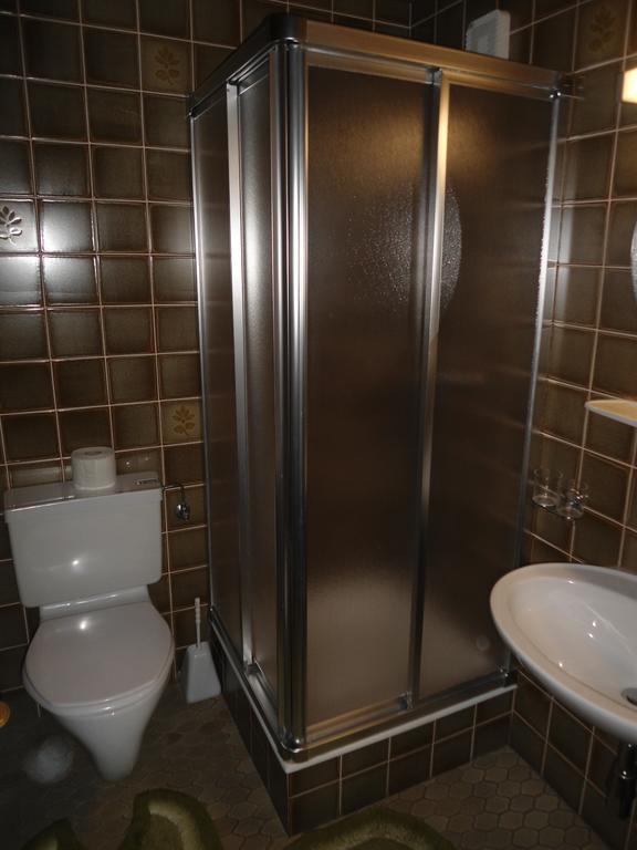 Haus Marion Hotel Тукс Екстериор снимка